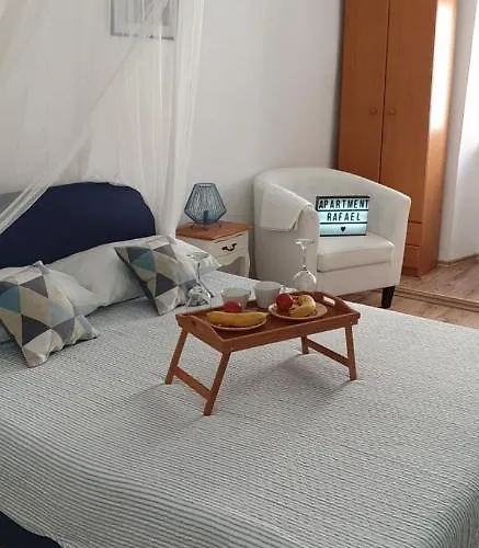 Apartment Rafael